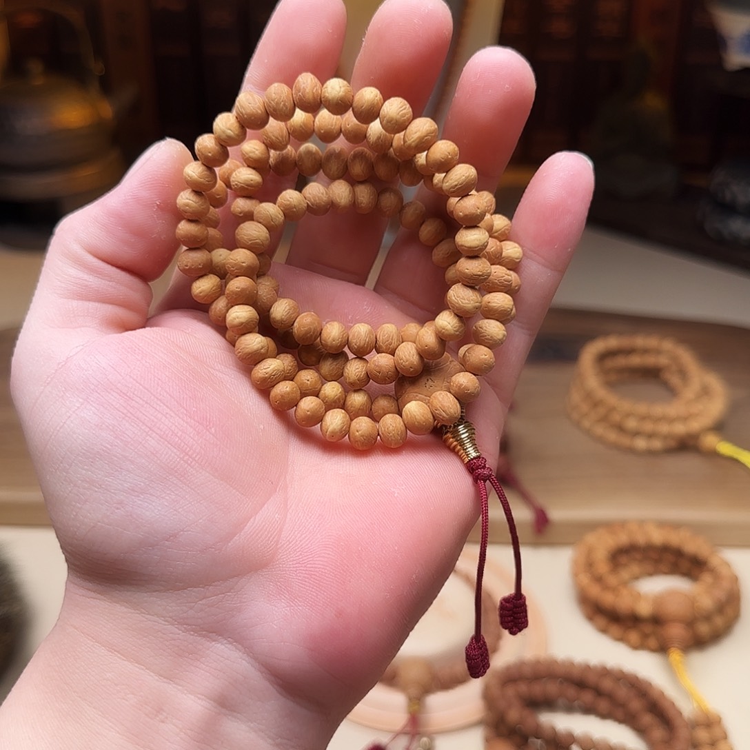 是***.凤眼菩提吊坠精工酸枣核