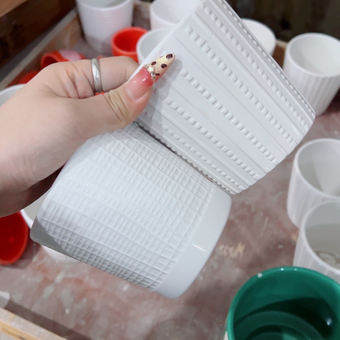 有孔，陶瓷花盆满10米包邮发货