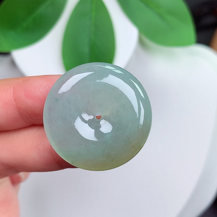 颈饰未镶嵌翡翠平安扣 27.2x5.7mm