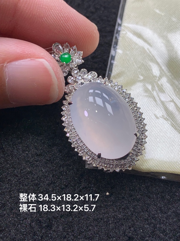 18k金镶嵌天然缅甸翡翠冰种蛋面34.5-18.2-11.7/18.3-13.2-5.7