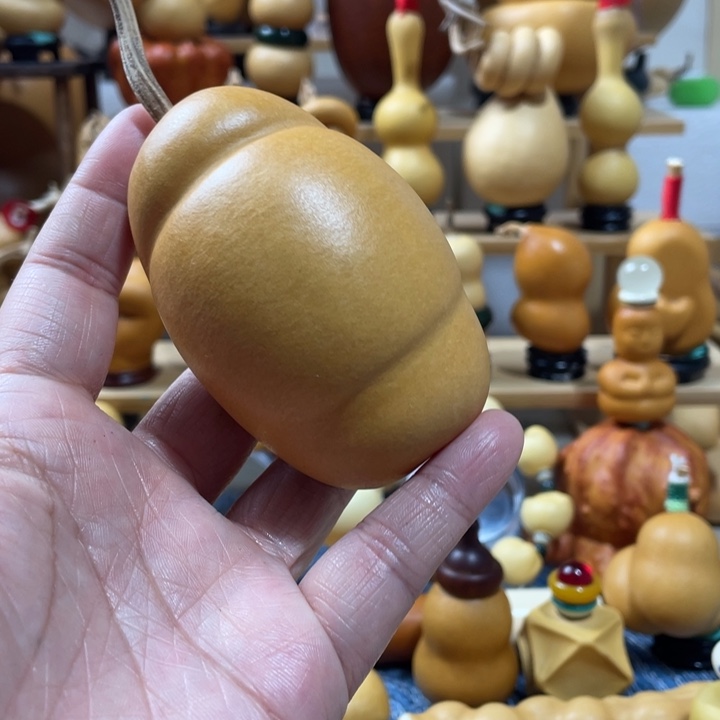 芒***果50美好的一天从吃瓜开始啦