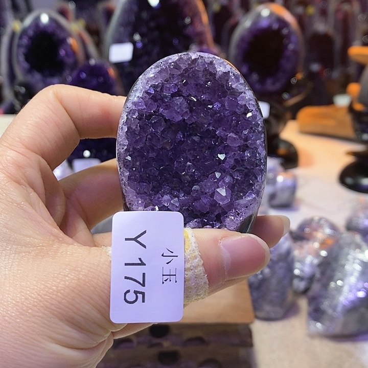 水晶摆件未镶嵌摆件