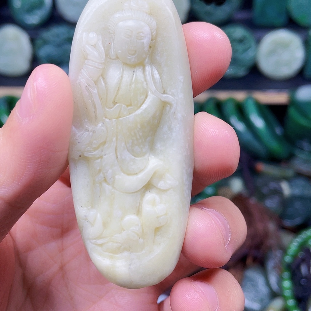 和田玉未镶嵌珠宝半成品