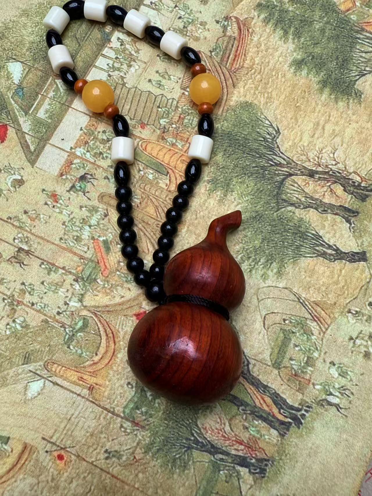 s0067非洲花梨木手把件-大德