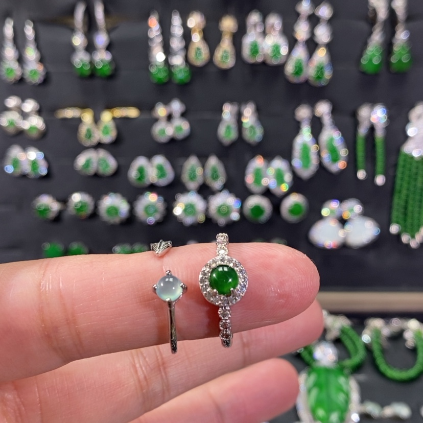 【闪购商品】翡翠戒指银S925镀金镶嵌
