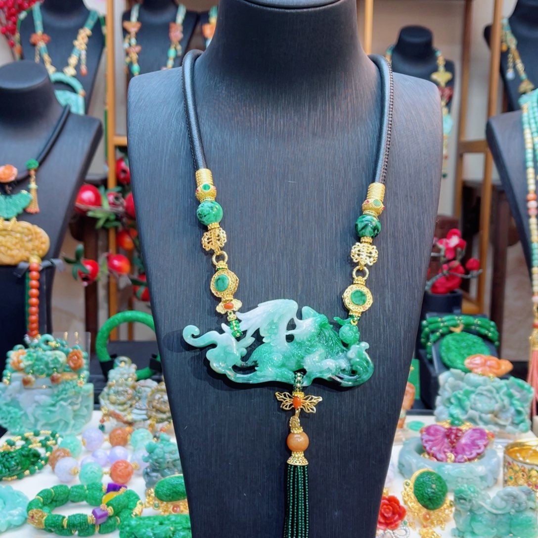 翡翠颈饰合金48小时鉴赏期