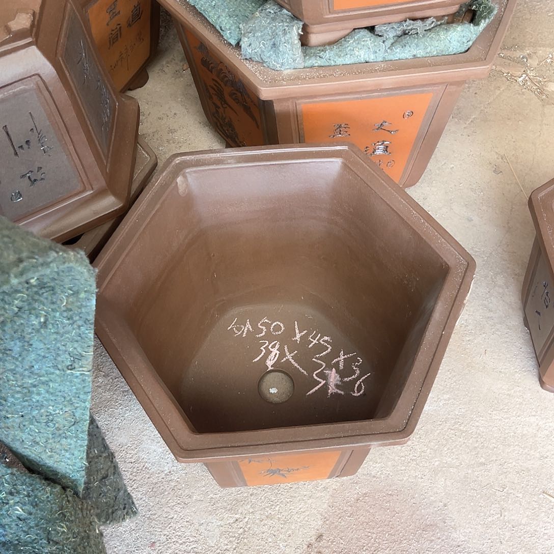 紫砂花盆高六方盆一个