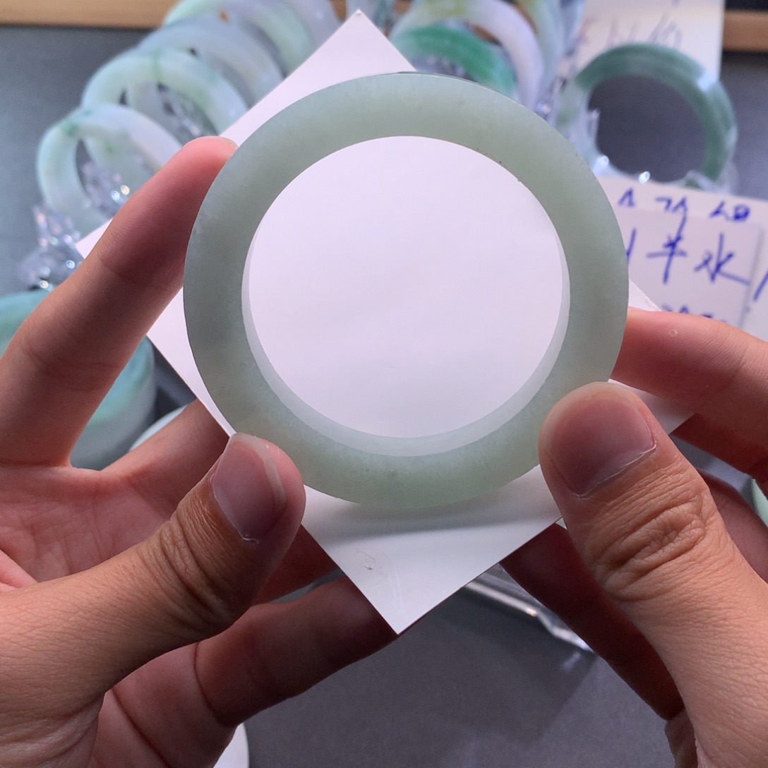 定制翡翠翡翠未镶嵌