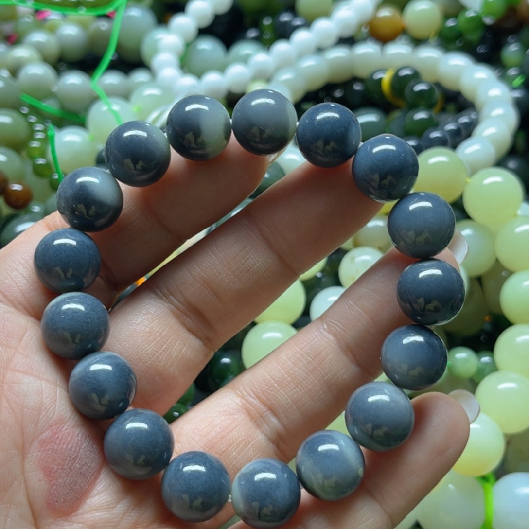 和田玉手链未镶嵌