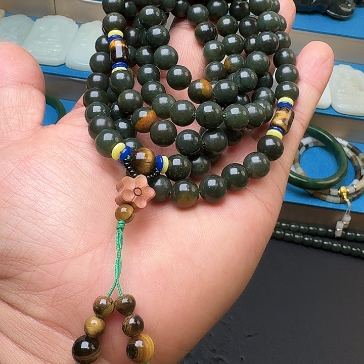 和田玉未镶嵌手链