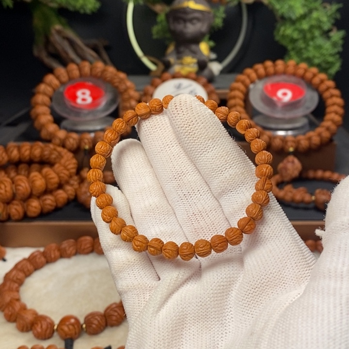 桃核吊坠宁*鱼秦岭龙纹