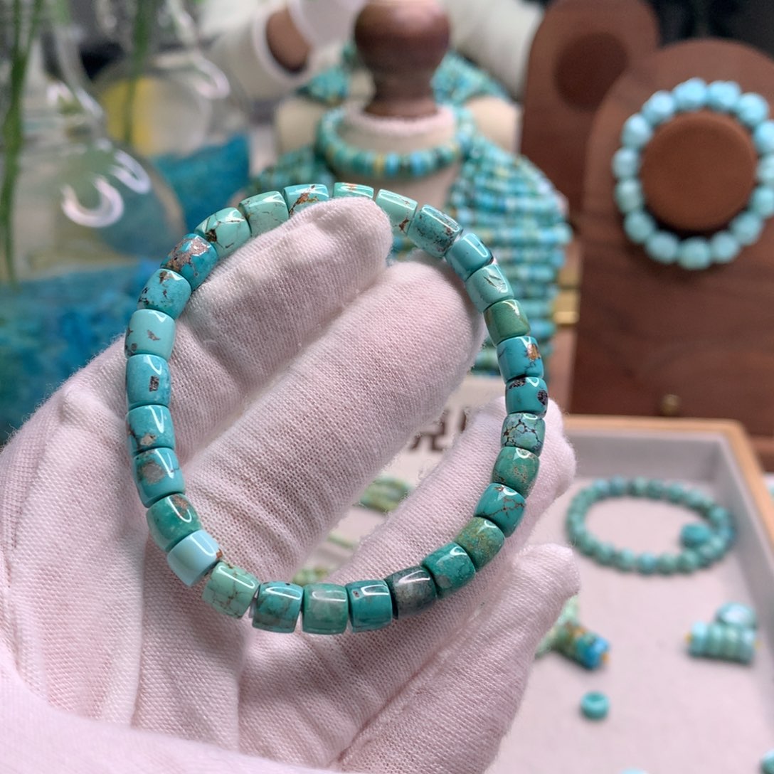 绿松石未镶嵌饰品