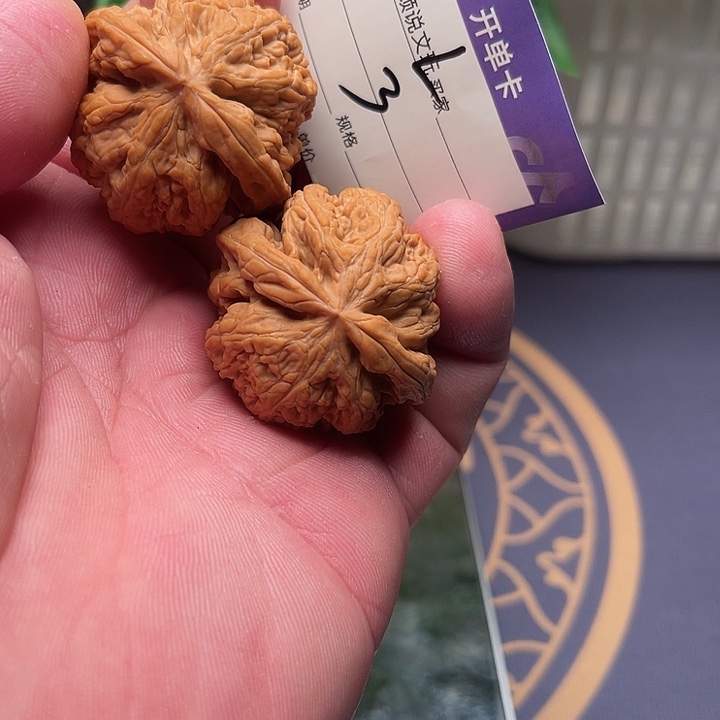 文玩核桃把件大粗筋