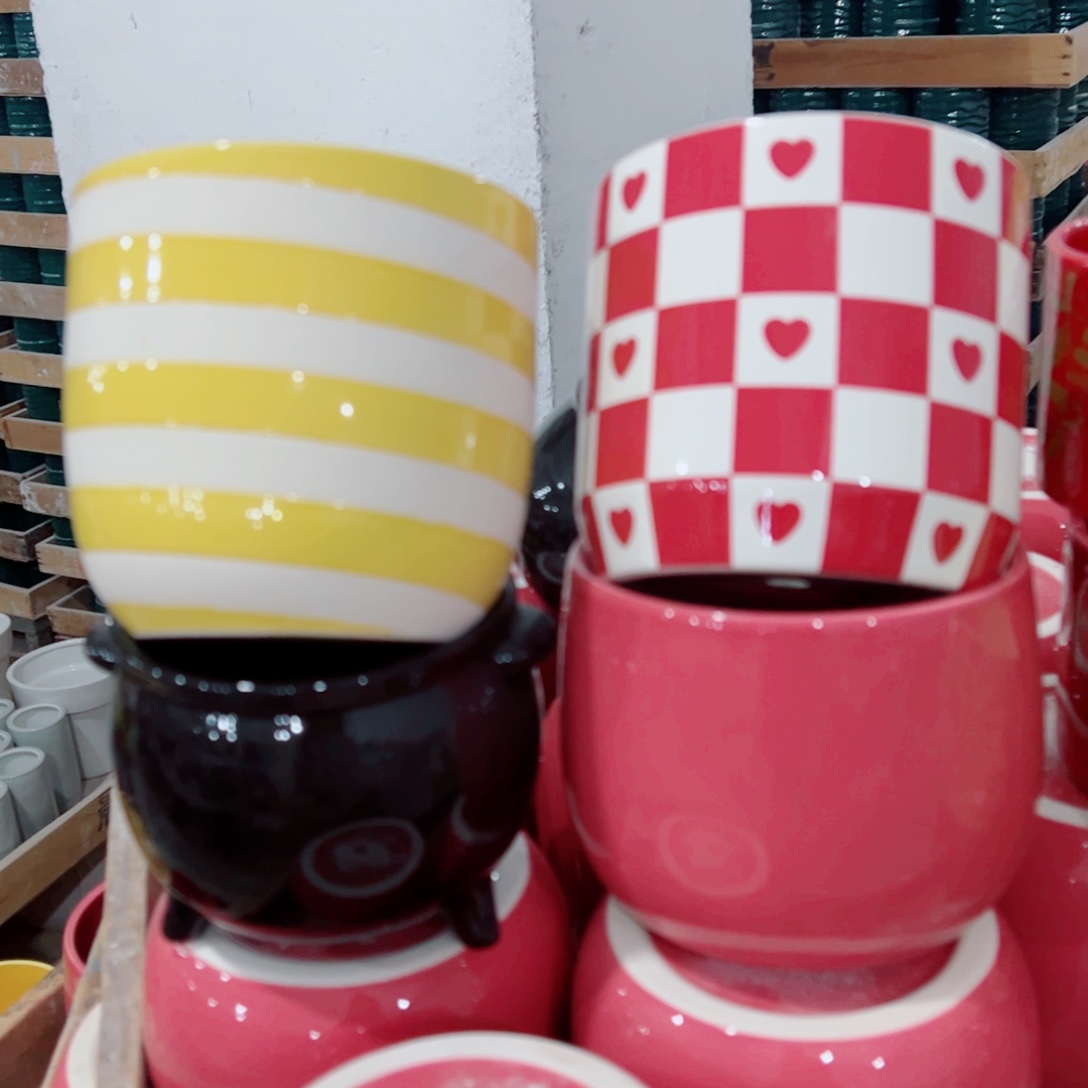 有孔，陶瓷花盆满10米包邮发货