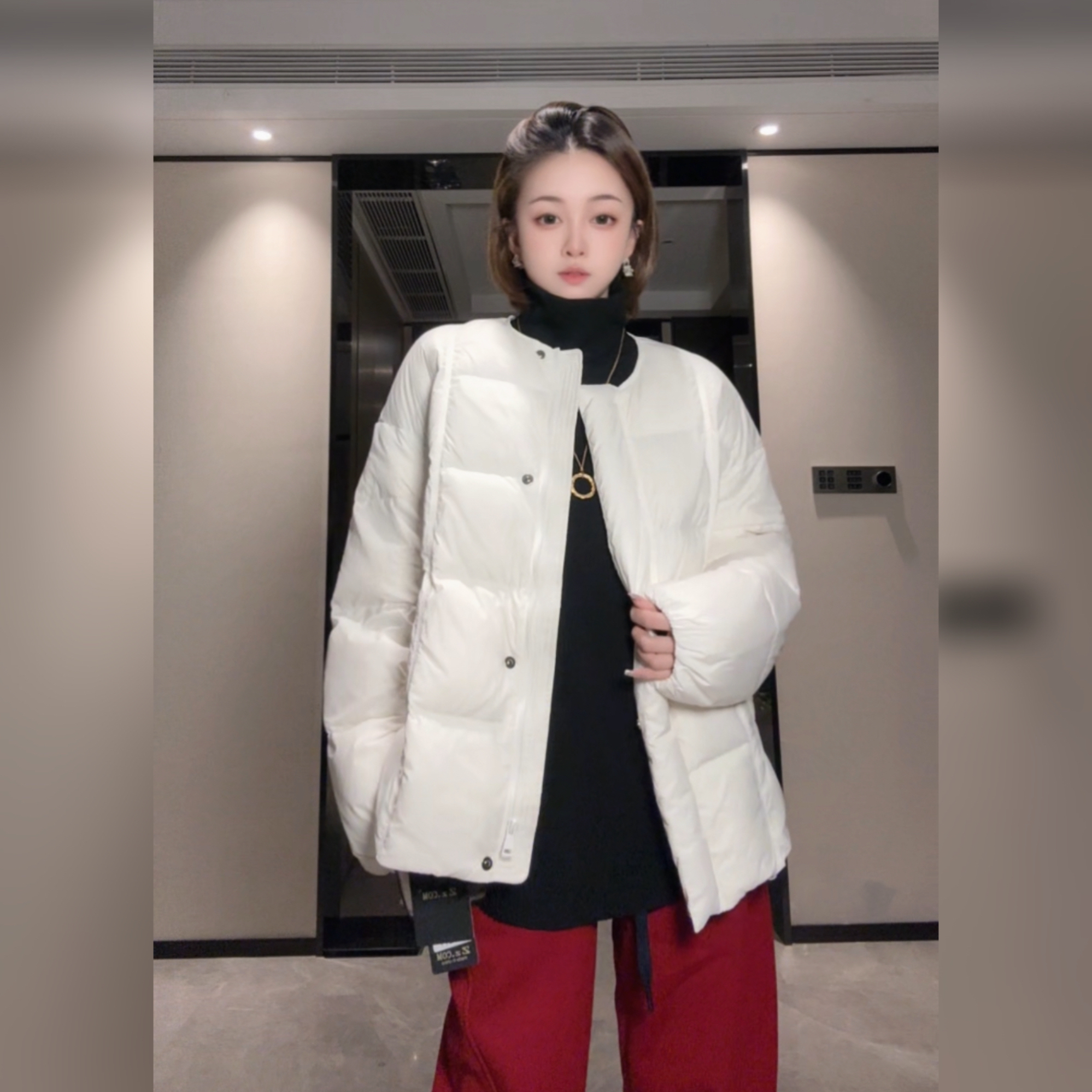 25297冬季新款韩版高品质圆领宽松白鸭羽绒服外套