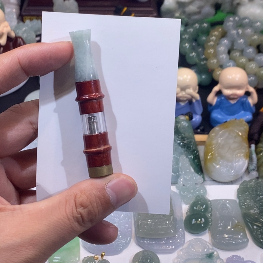 翡翠未镶嵌吊坠(不含链)嘴