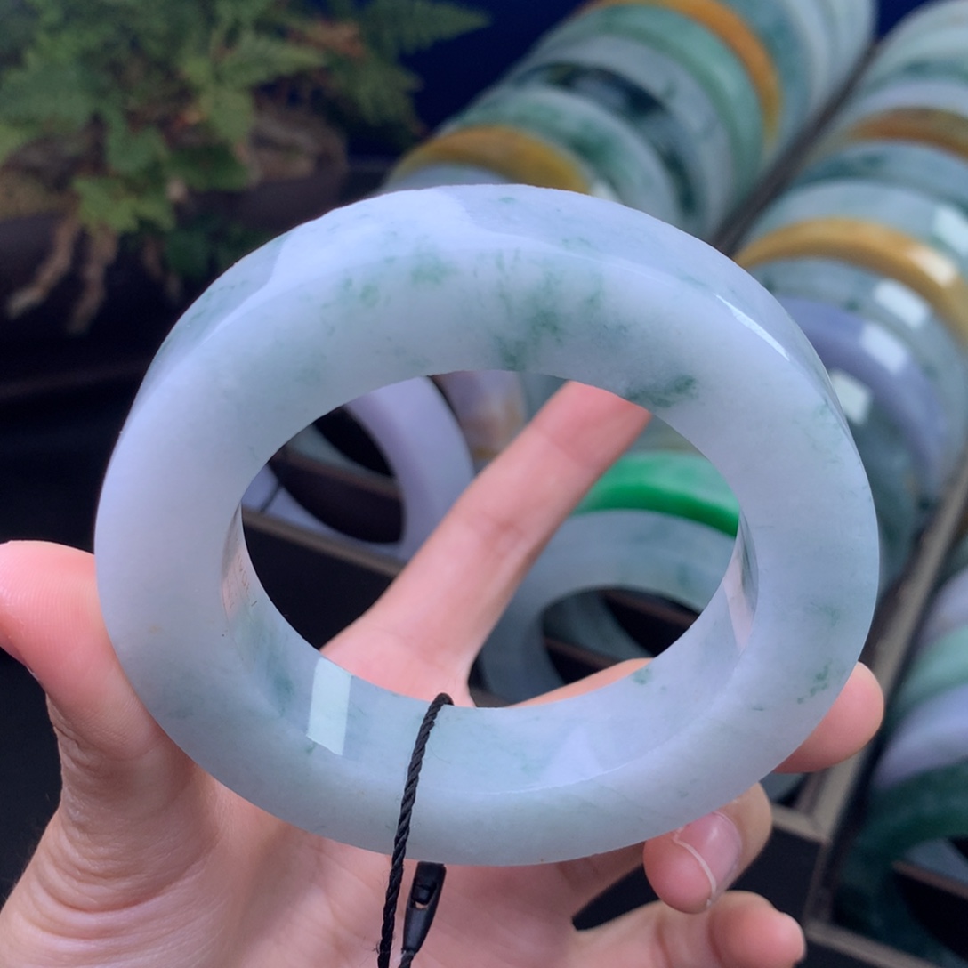 定制翡翠未镶嵌手镯定制不退不换