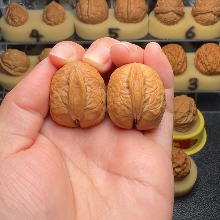 文玩核桃把件25号车