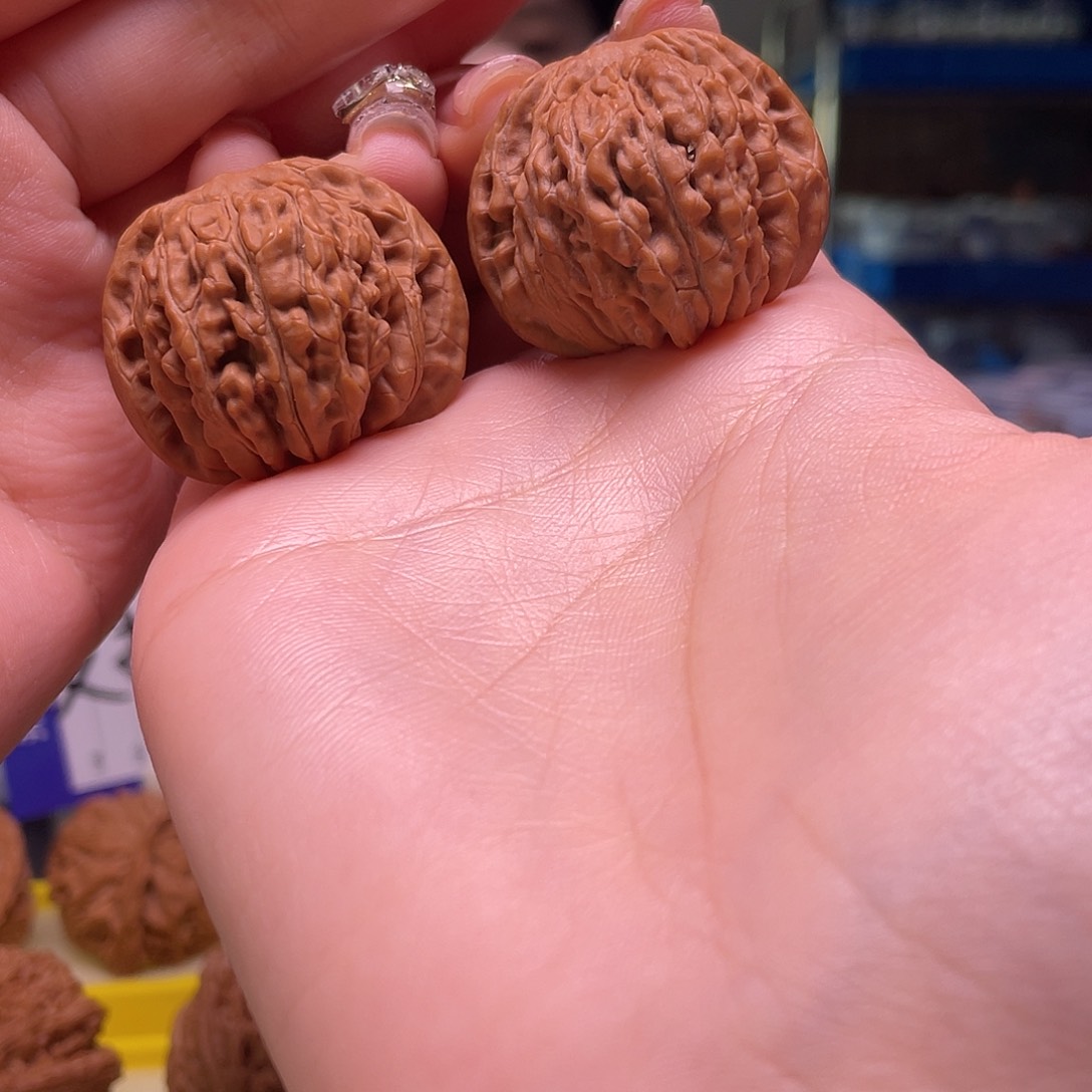 文玩核桃吊坠乘***台四座楼