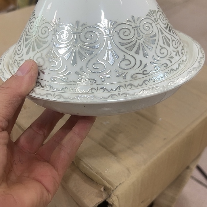 瓷片不挑花。。。。。。。。。。。。。