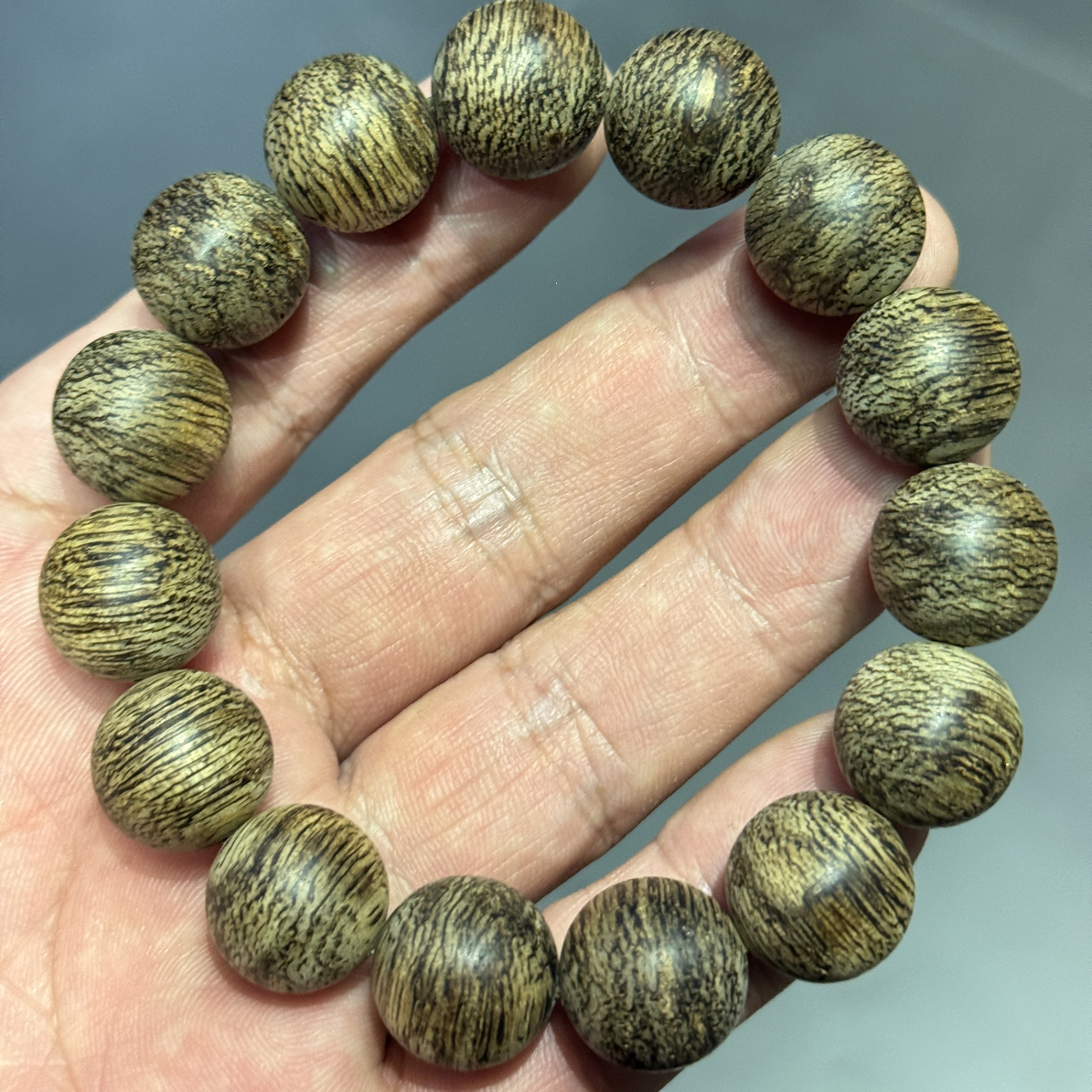 沉香文莱黑棋1.5手串蛇皮纹老料