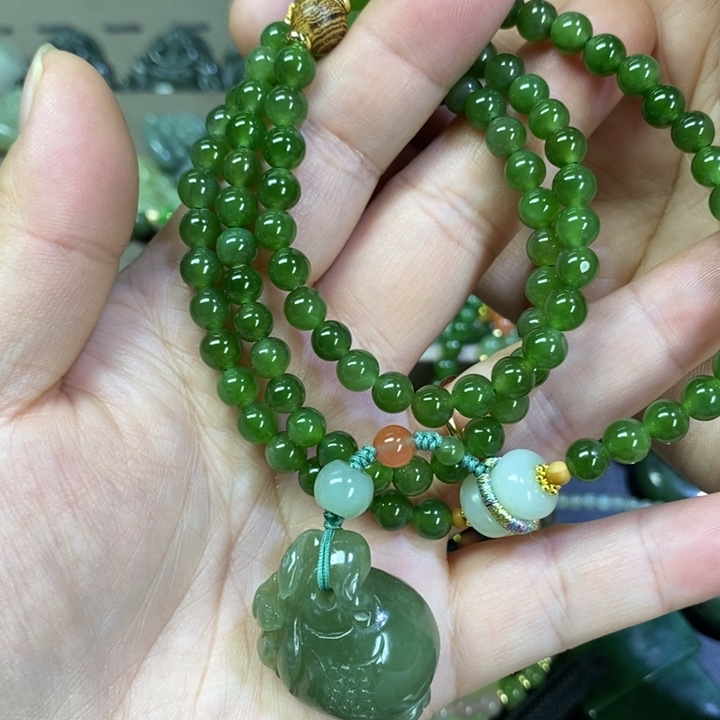 和田玉未镶嵌珠宝奇石