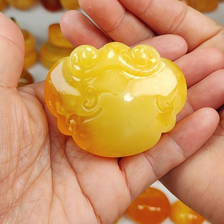 蜜蜡吊坠(赠链)未镶嵌