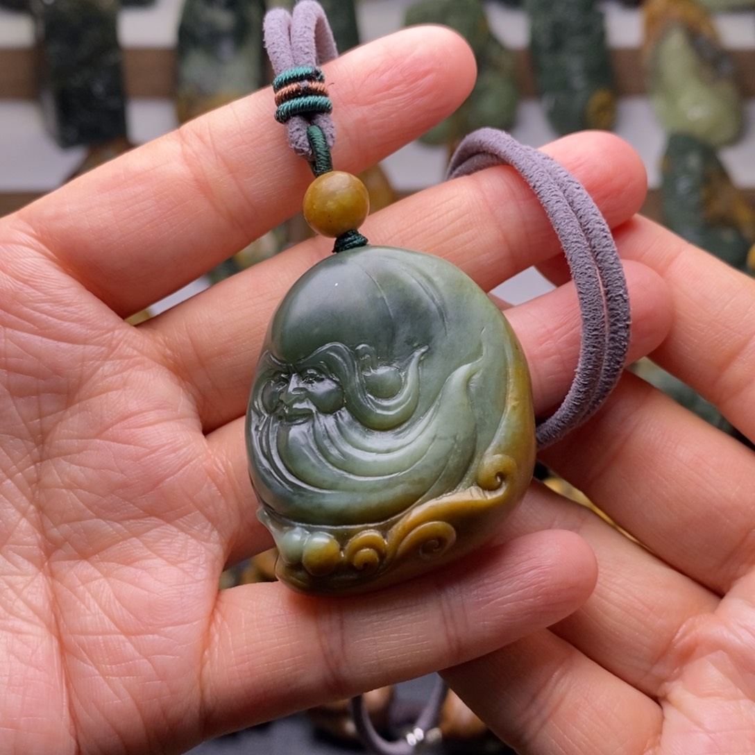 岫岩河磨玉（透闪石质玉）挂件未镶嵌花*朵