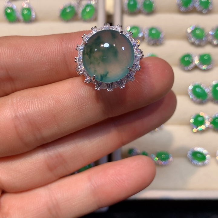 翡翠未镶嵌戒指翡翠戒指