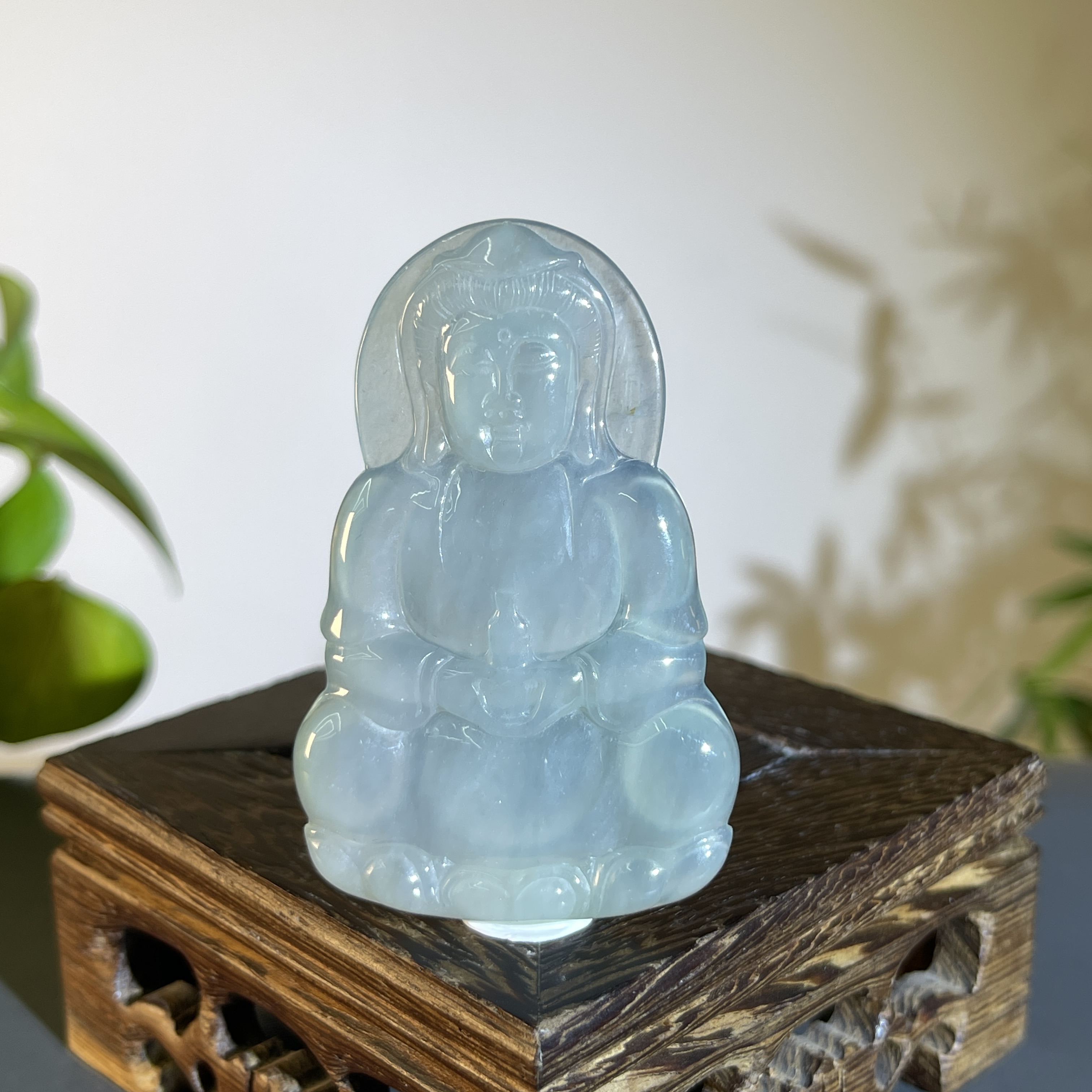 JCB23-274 天然缅甸A货翡翠 正装观音