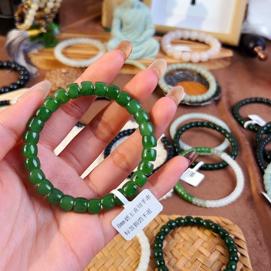 和田玉未镶嵌手串