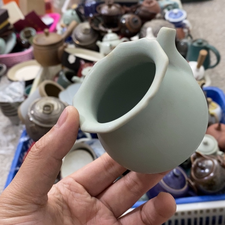 陶瓷艺术品及陶瓷壶