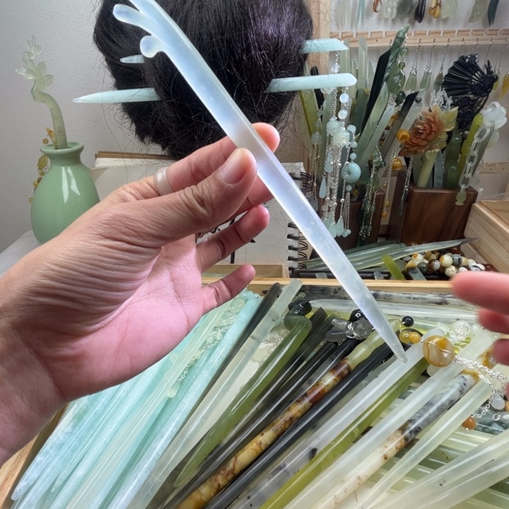 蛇纹石玉发饰未镶嵌长度19.5