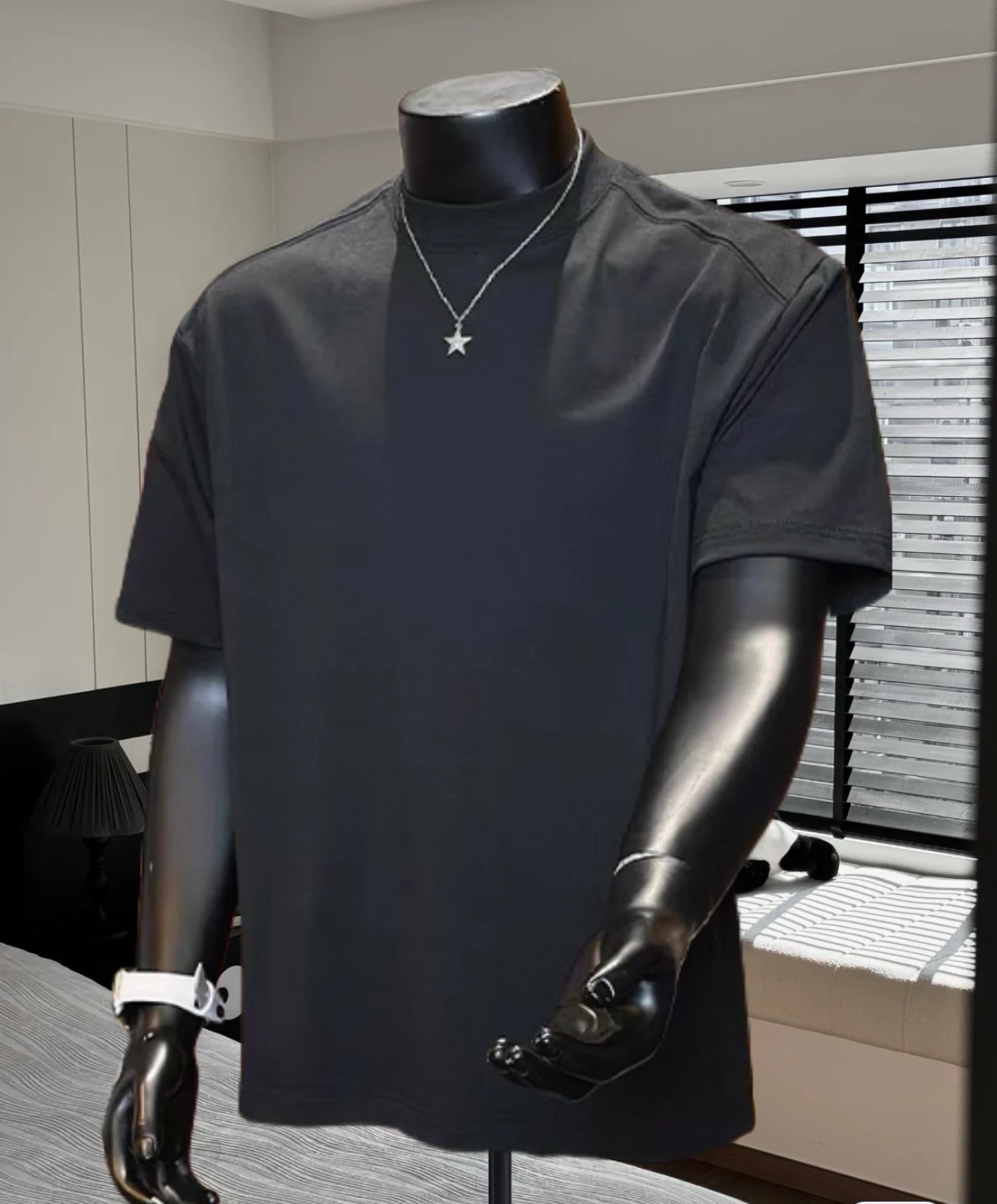 身上同款拍里简约复古V领球衣短袖T恤情侣装男女同款