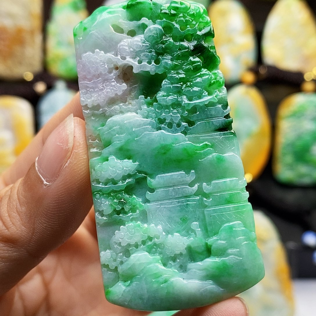 颈饰未镶嵌翡翠翡翠A货一物一证