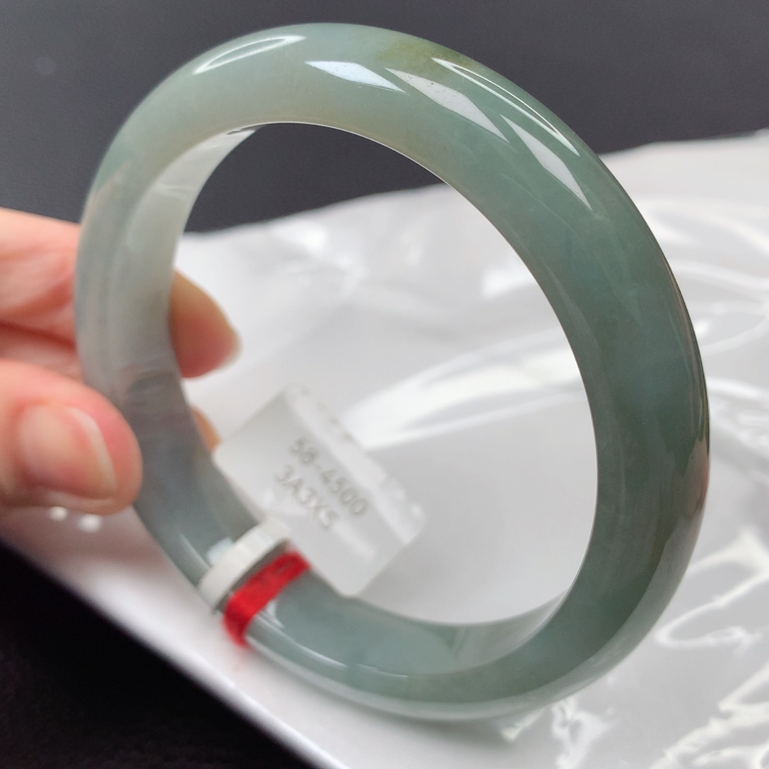 【闪购商品】翡翠手镯未镶嵌42号正圈xs58