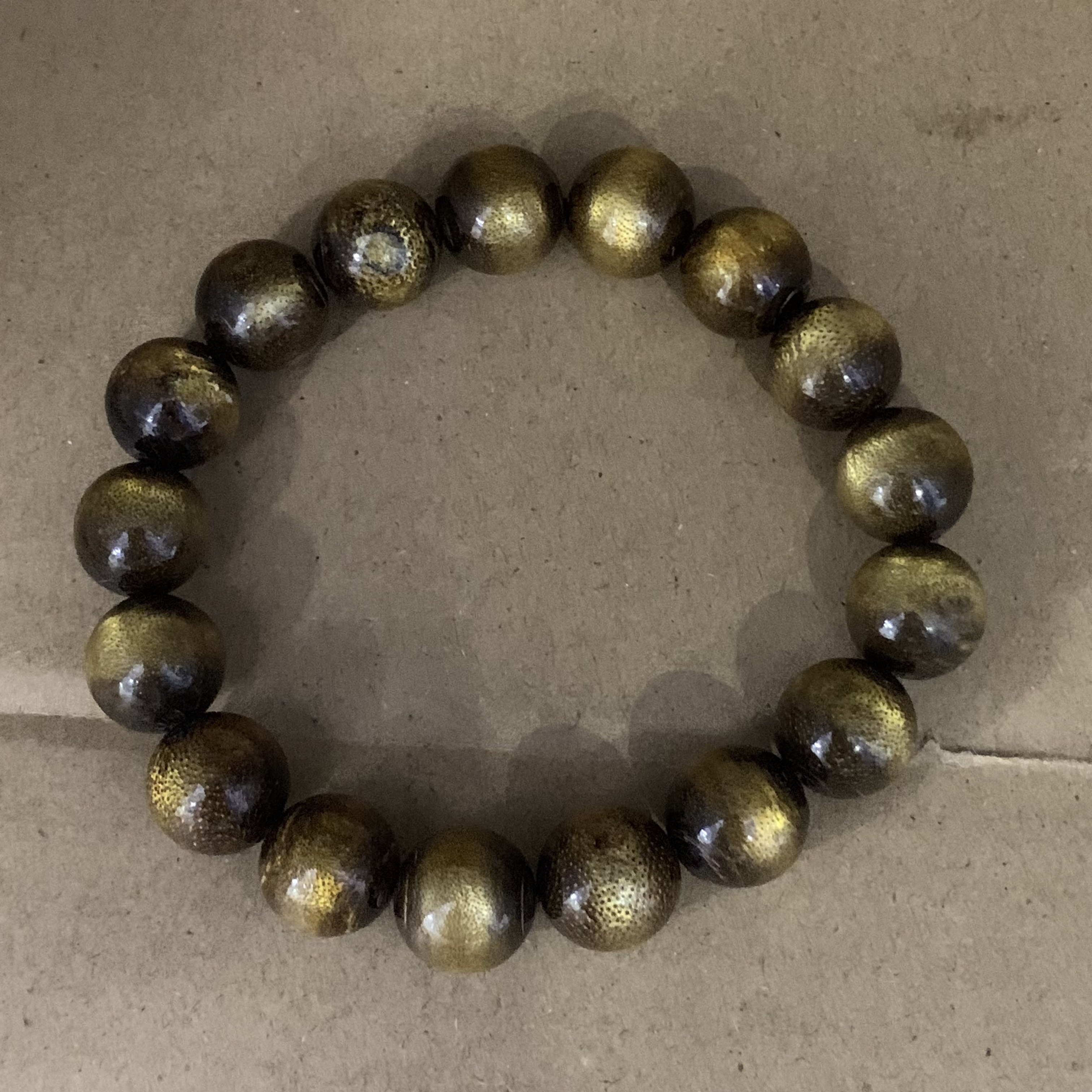 【黑哥贸易】 九妹精选海外工艺品手串MF40B063