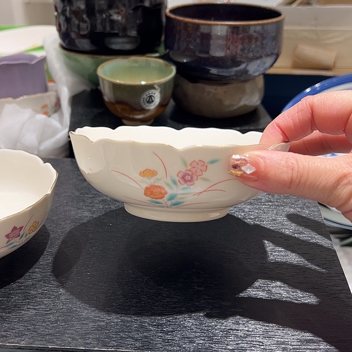 @***常瓷手绘花花西山小碗很女人味