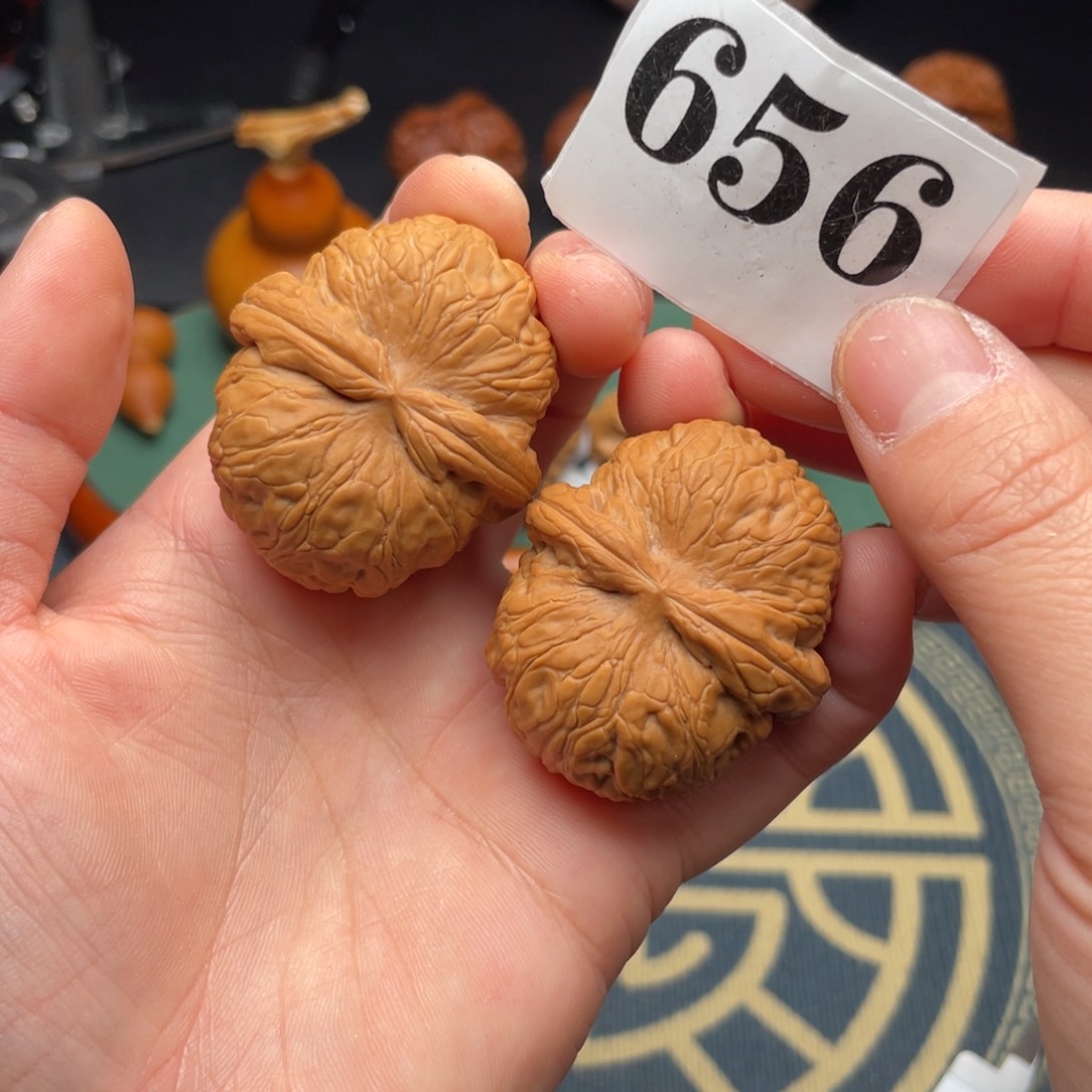 桃核把件42精品元宝656号