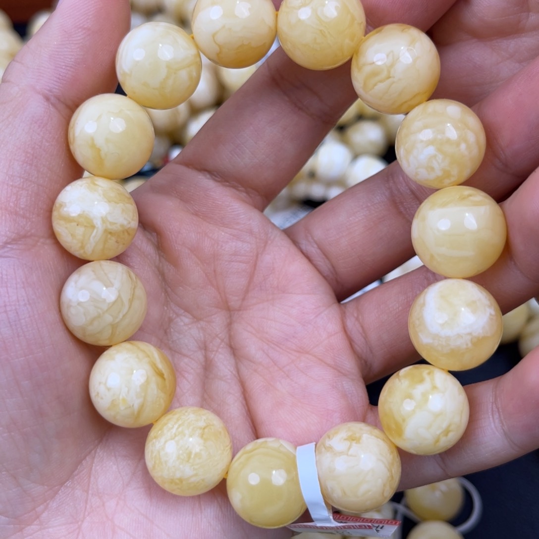 裸石琥珀未镶嵌尺寸14.9