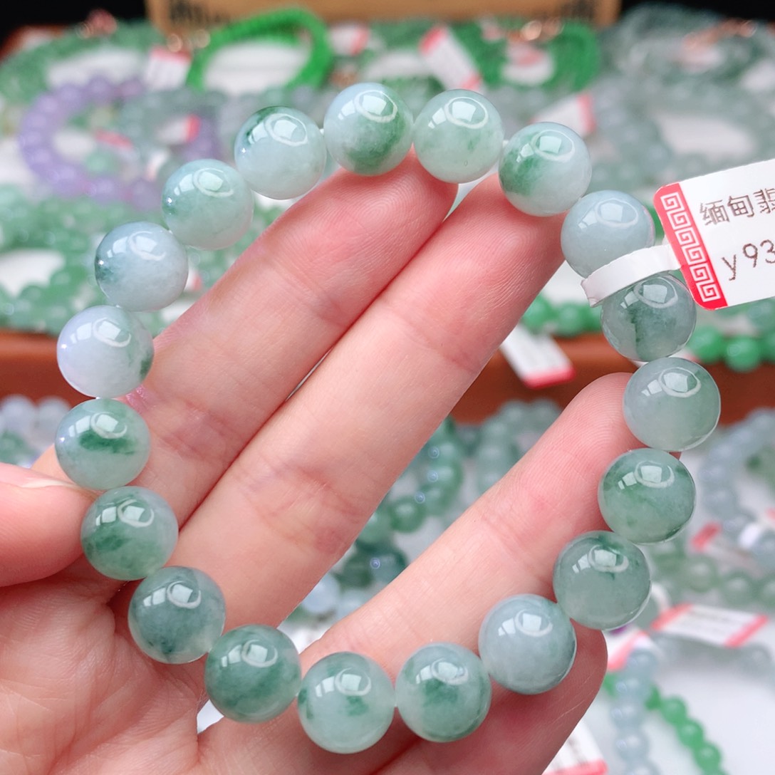 翡翠手链未镶嵌沉*翡翠10mm