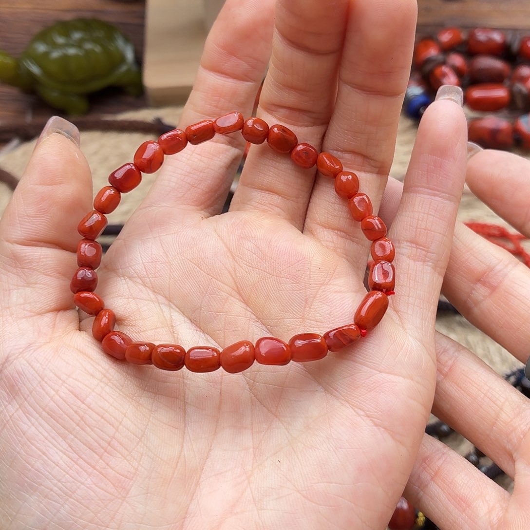 ****棠南红玛瑙未镶嵌手链