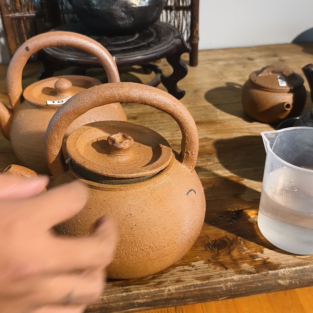 &***g泥塑荥经黑砂茶器鑫山烧