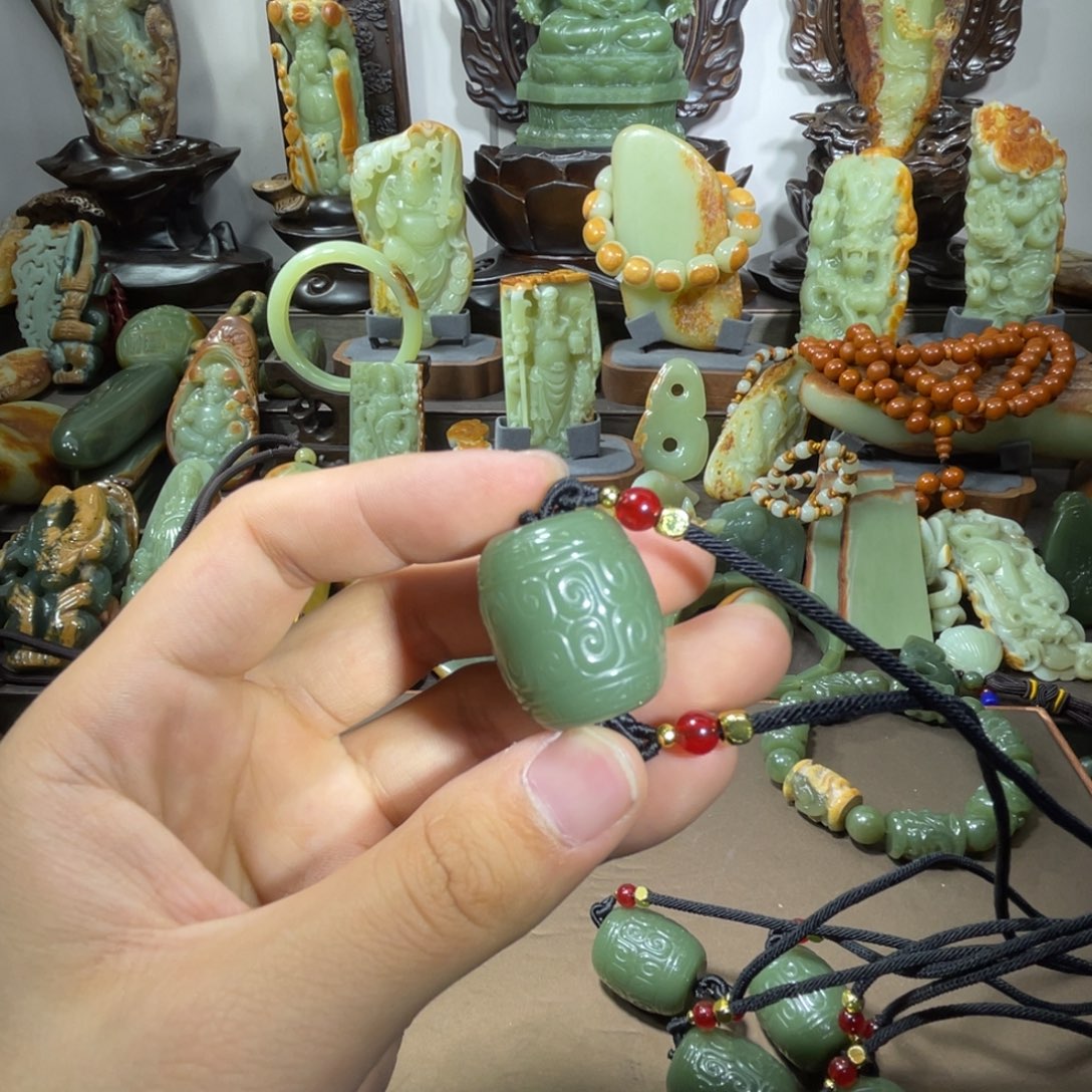 岫岩河磨玉（透闪石质玉）桶珠未镶嵌