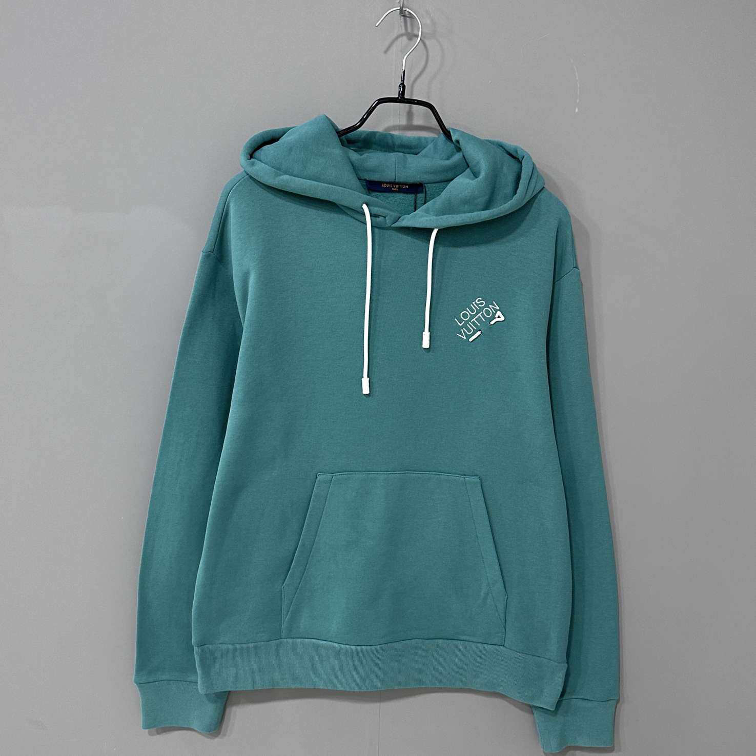 99新 LouisVuitton/路易威登 湖水绿别针logo帽衫 LV/M码/41477