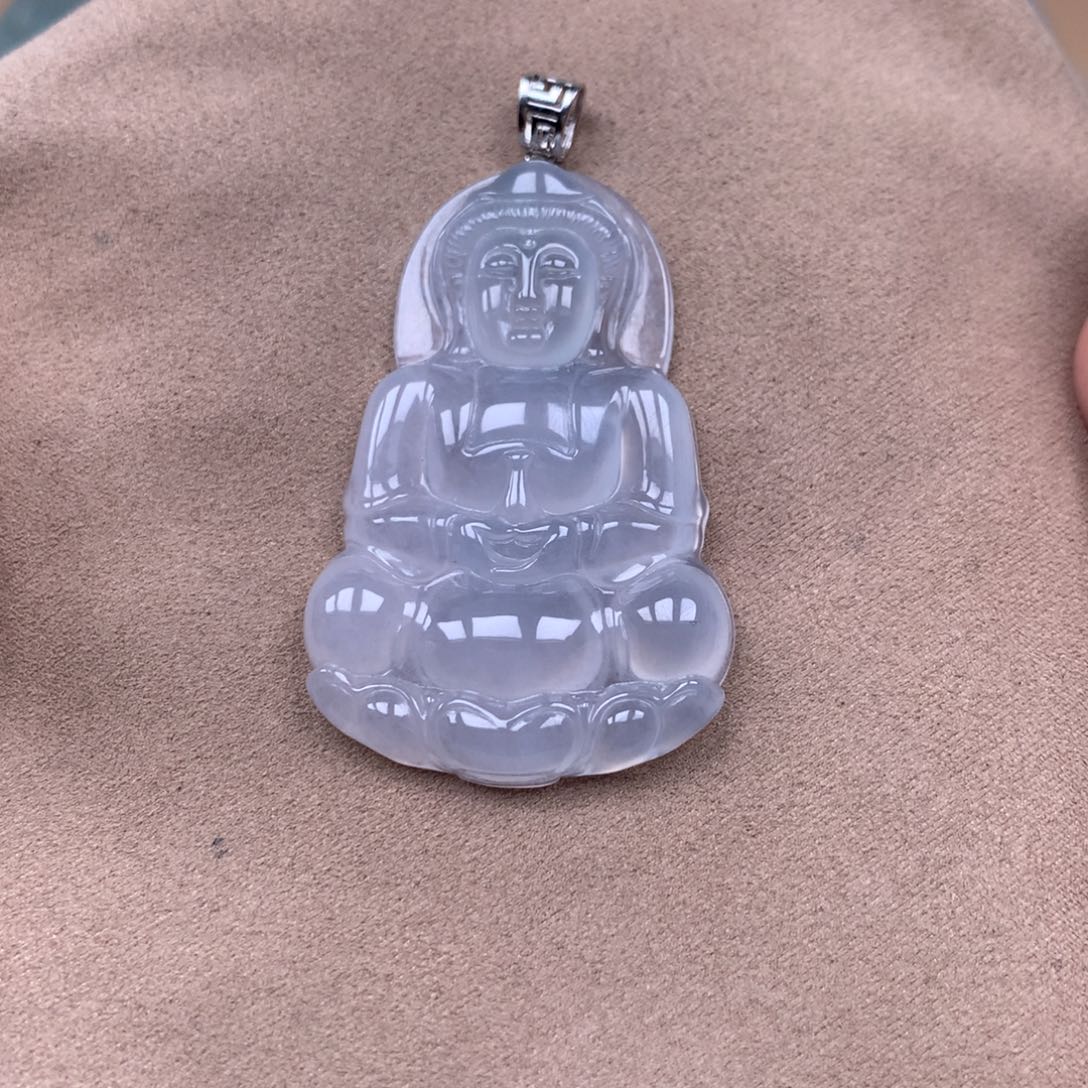 翡翠18K金镶嵌颈饰缅甸翡翠