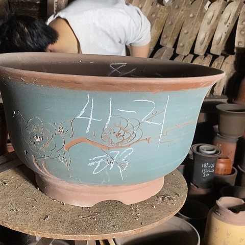 中国宜兴紫砂花盆！