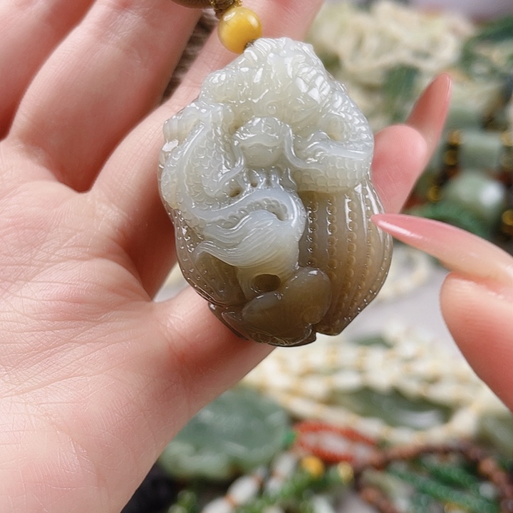 未镶嵌和田玉挂件