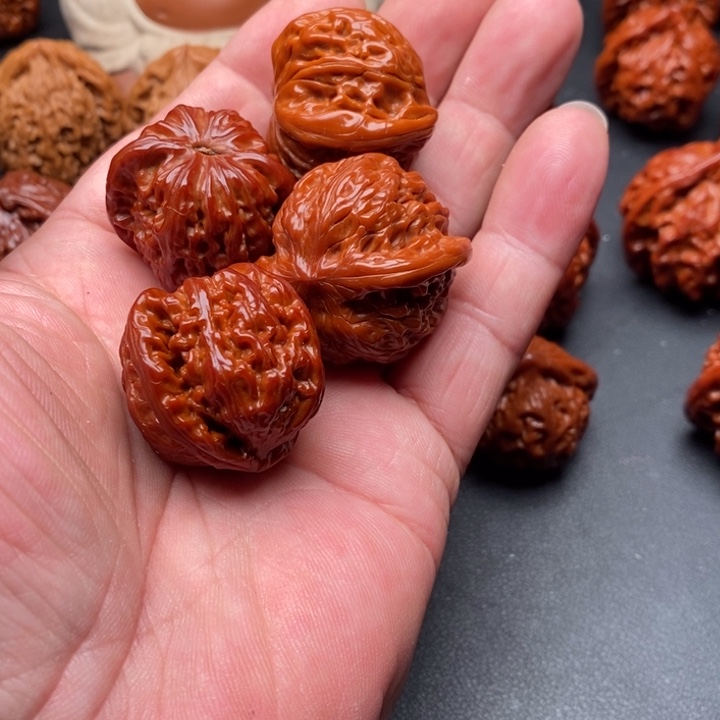 核桃一**北白狮子磨盘