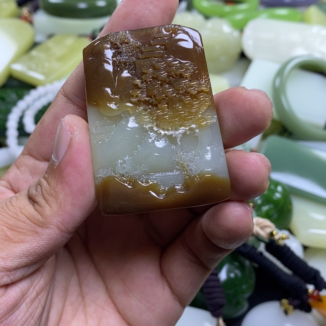 颈饰未镶嵌和田玉男****m